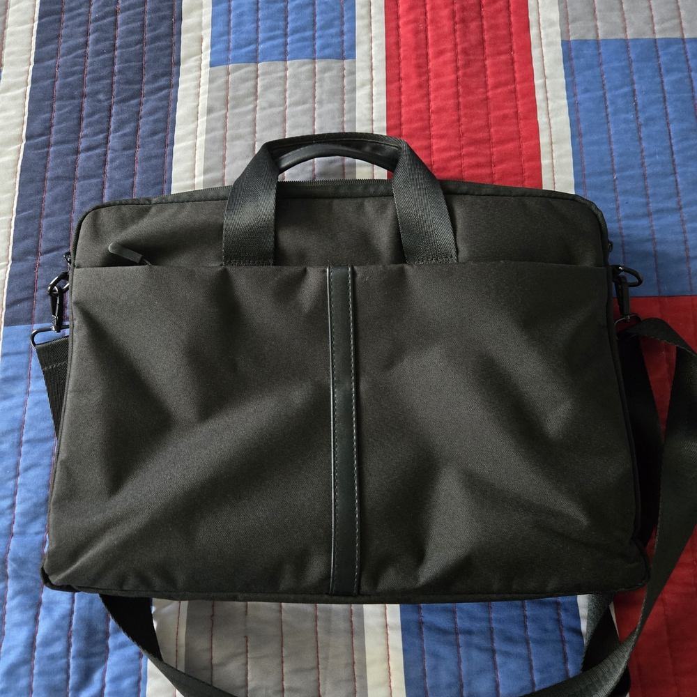 16 Inch Computer bag with shoulder strap.